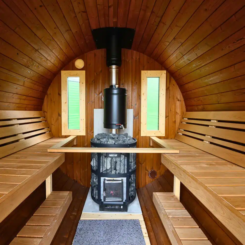 Sauna Tonneau Extérieur : Guide Complet & Avis 2026 3 Montage sauna en kit Njord installation facile
