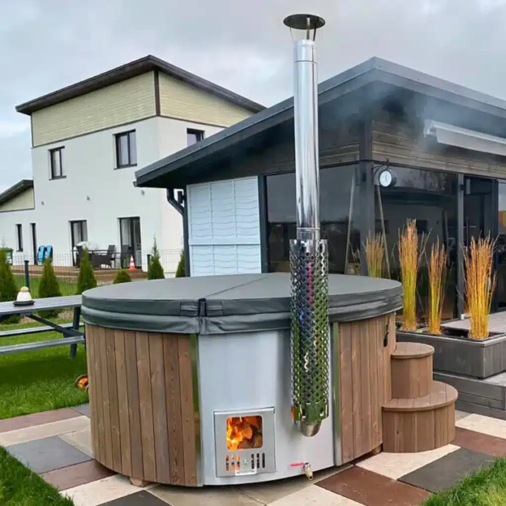 Bain Nordique Bois : Essences, Durée de Vie & Guide 2026 3 bain nordique njord nora 220 poele integre