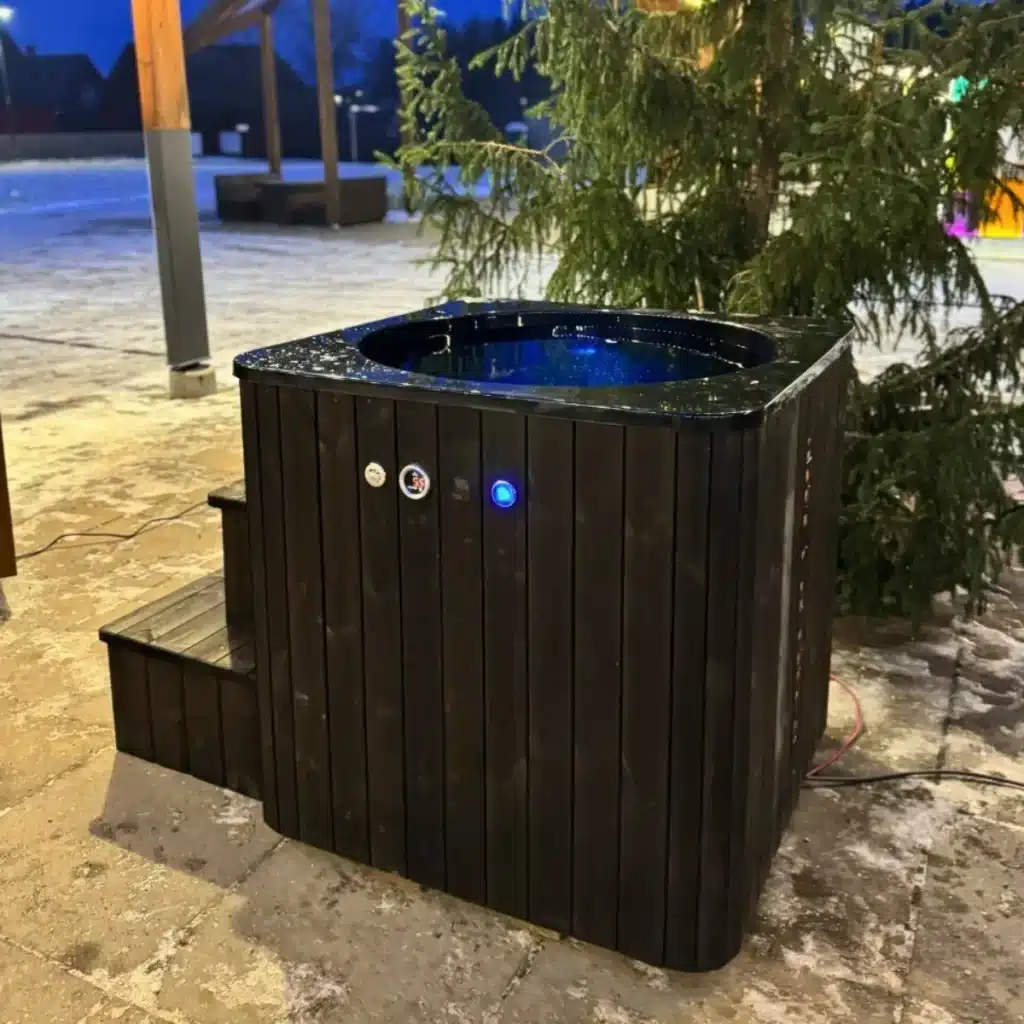 Bain Nordique et Sauna : Le Combo Bien-Être Scandinave Ultime 2026 8 njord aegir bain froid utilisation exterieure