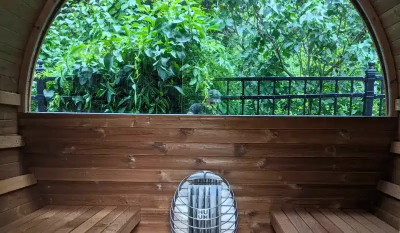sauna-exterieur-vue-interieur